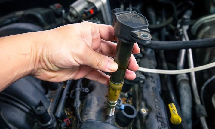 Experts Warn Ignoring A Weak Ignition Coil Could Leave Your Car Dead In Traffic