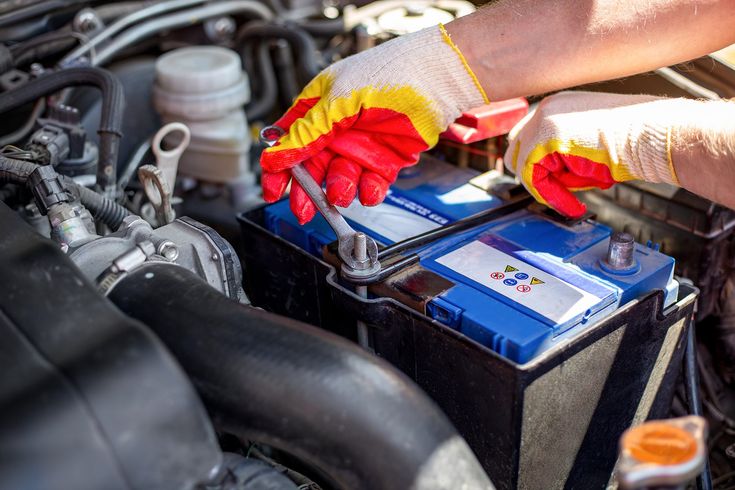 Mechanics Reveal Why Disconnecting Your Battery Can Confuse The Entire Car For Days