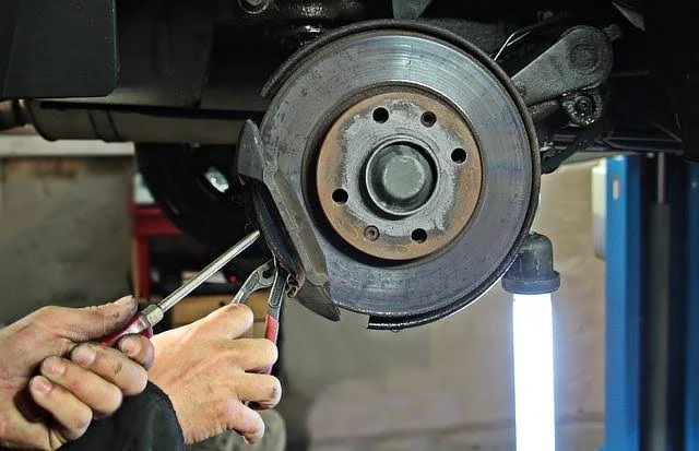 10 Essential Car Maintenance Tips for Long Lasting Performance: Brake System Inspections 10 Essential Car Maintenance Tips for Long Lasting Performance: Brake System Inspections