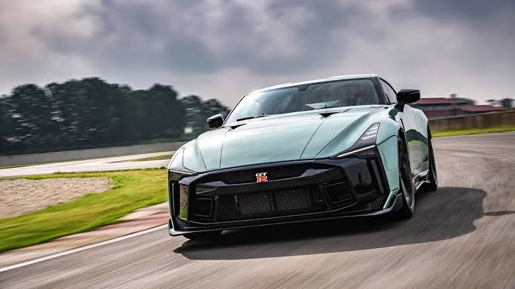 16 Years Ago Today, the R35 GT-R Was Unleashed on Japan: A Retrospective