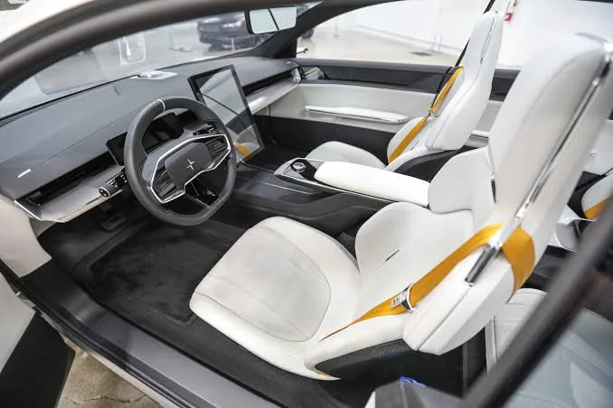 2025 Polestar 4: The Electric SUV-Coupe with No Rear Window 2025 Polestar 4: The Electric SUV-Coupe with No Rear Window