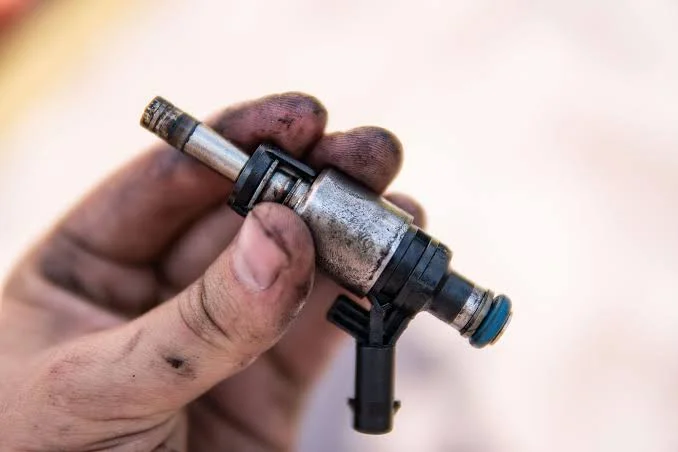 Clogged or malfunctioning fuel injectors