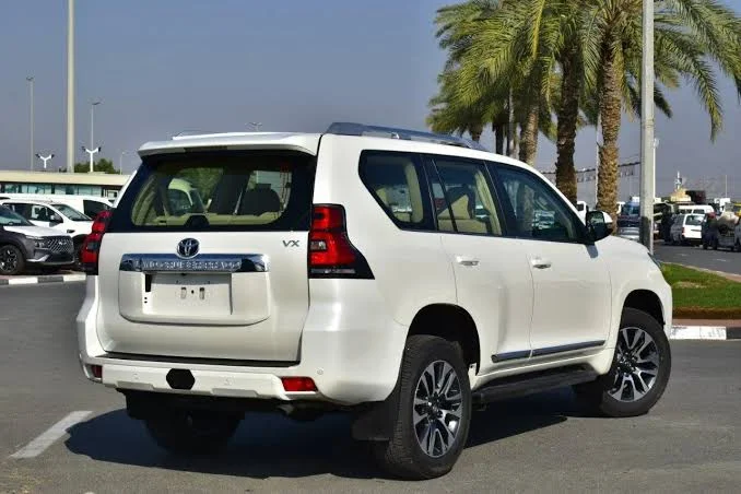 Toyota Land Cruiser Prado VX
