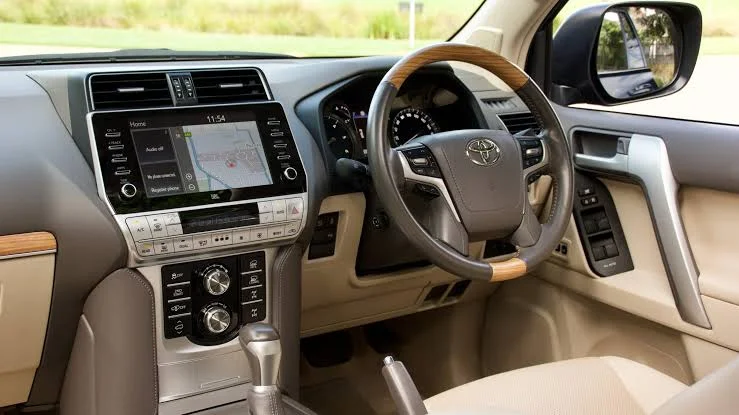 A Guide to Toyota Land Cruiser Prado Trims (TX, TXL, VX, VXL, GX, GXR, VXR and Kakadu): Unique Features