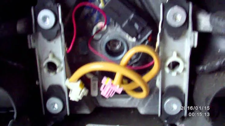 B0040 - Left Front or Driver Side Deployment Loop Resistance Low: Causes B0040 - Left Front or Driver Side Deployment Loop Resistance Low: Causes