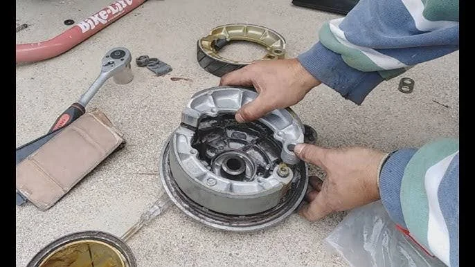 Why Changing from Disc Brakes to Drum Brakes Is a Bad Idea Why Changing from Disc Brakes to Drum Brakes Is a Bad Idea