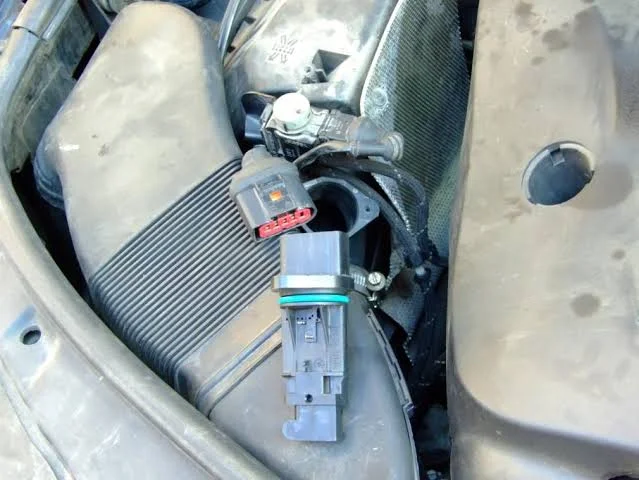 Remove mass airflow sensor Removed mass airflow sensor