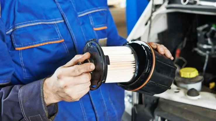 Clogged fuel filter Fuel filter