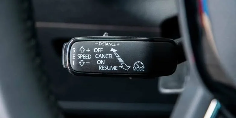 Adaptive Cruise Control (ACC)