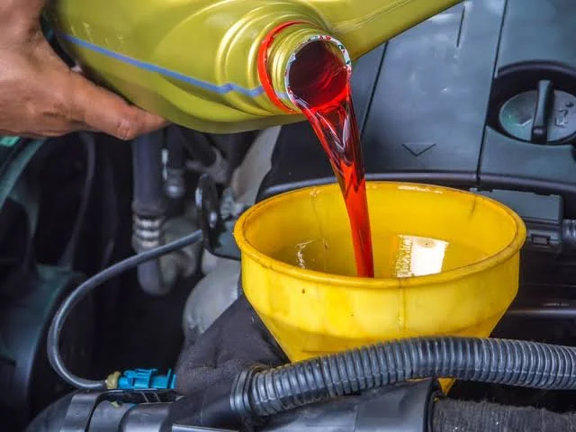 Gearbox Oil Change: When to Do It and Why It's Important Gearbox Oil Change: When to Do It and Why It's Important