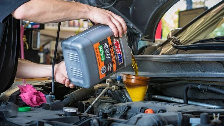 How the Wrong Oil Viscosity Can Mess With Your Engine's Health How the Wrong Oil Viscosity Can Mess With Your Engine's Health