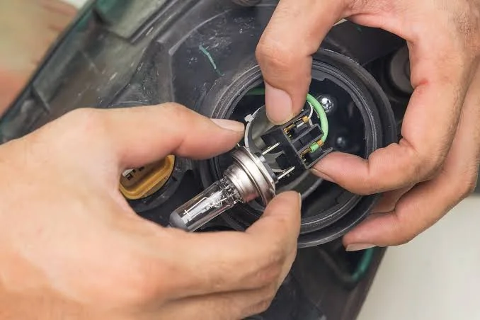 How to Save Money on Auto Repairs: Do-It-Yourself Upkeep How to Save Money on Auto Repairs: Do-It-Yourself Upkeep