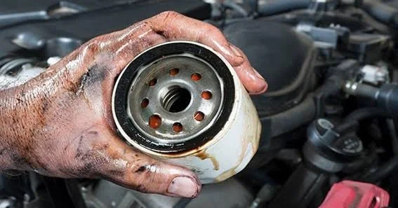 What is the Function of Oil and Oil Filter in Your Car? What is the Function of Oil and Oil Filter in Your Car?