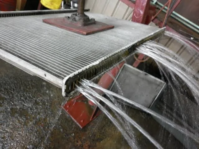 Cleaning a radiator Cleaning a radiator