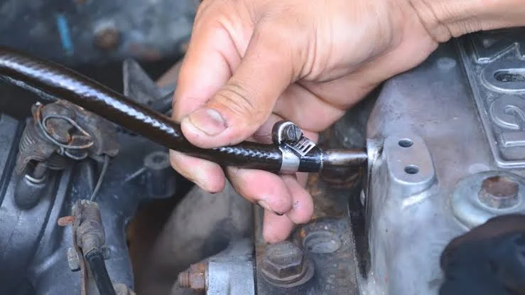Symptoms of a vacuum leak are