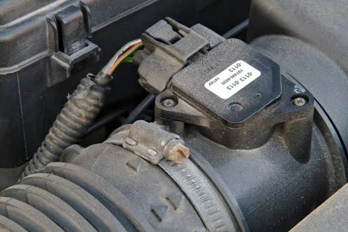 Signs of a Faulty Mass Airflow Sensor Signs of a Faulty Mass Airflow Sensor