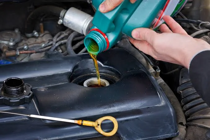 The Motorist’s Manual: Adding Oil to Your Warm Engine The Motorist’s Manual: Adding Oil to Your Warm Engine