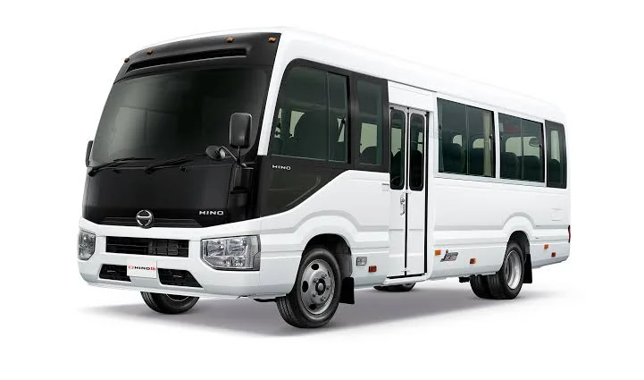 Top 5 Family-Friendly Buses for Comfortable Travel: Hino Liesse II