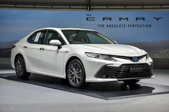 Toyota: A Leader in Reliable and Efficient Cars - Explore the Most Popular Models: Specifications