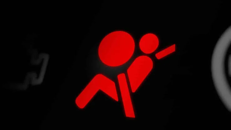3. Oil Pressure Warning Light 3. Oil Pressure Warning Light