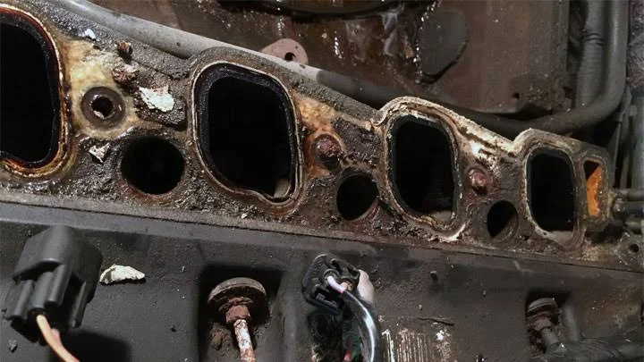 Signs of a Worn Out Gasket