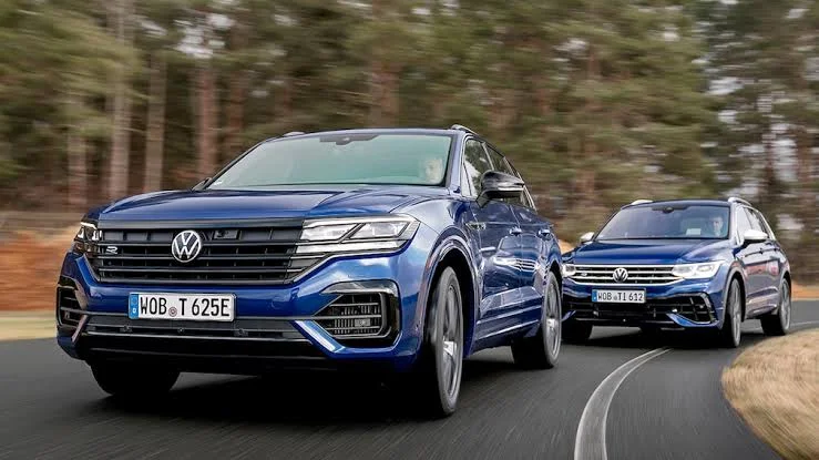 VW Touareg vs. VW Tiguan: The Ultimate German Off-Road Battle VW Touareg vs. VW Tiguan: The Ultimate German Off-Road Battle