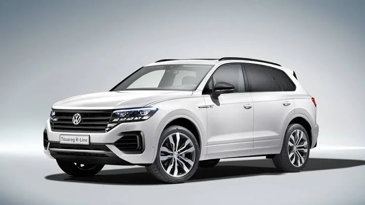 VW Touareg vs. VW Tiguan: VW Touareg VW Touareg vs. VW Tiguan: VW Touareg