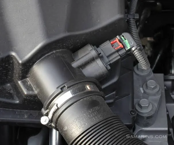 What Causes the Check Engine Light to Come On? What Causes the Check Engine Light to Come On?