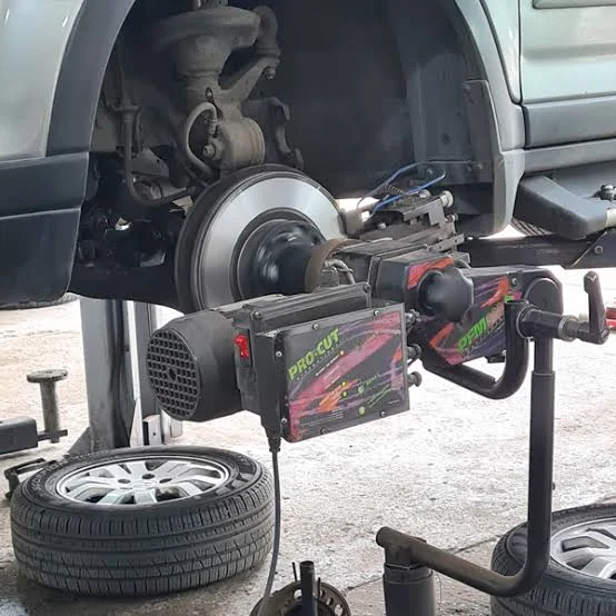 What is brake disc skimming? What is brake disc skimming?
