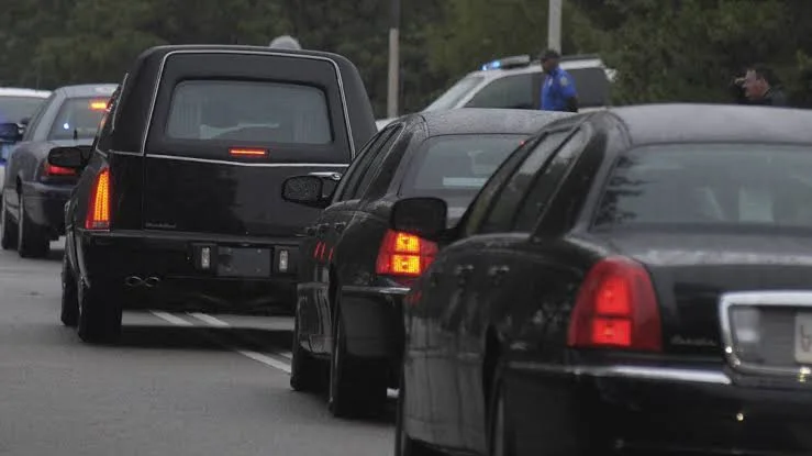 What is the Purpose of Hazard Lights and How to Use Them Properly What is the Purpose of Hazard Lights and How to Use Them Properly