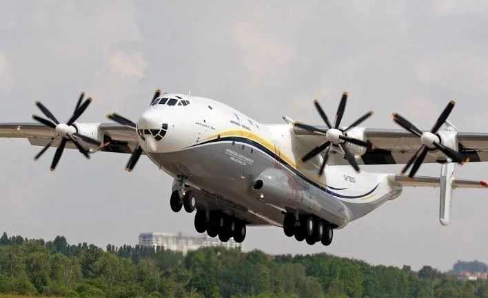 What are some examples of typical takeoff speeds for different types of aircraft?