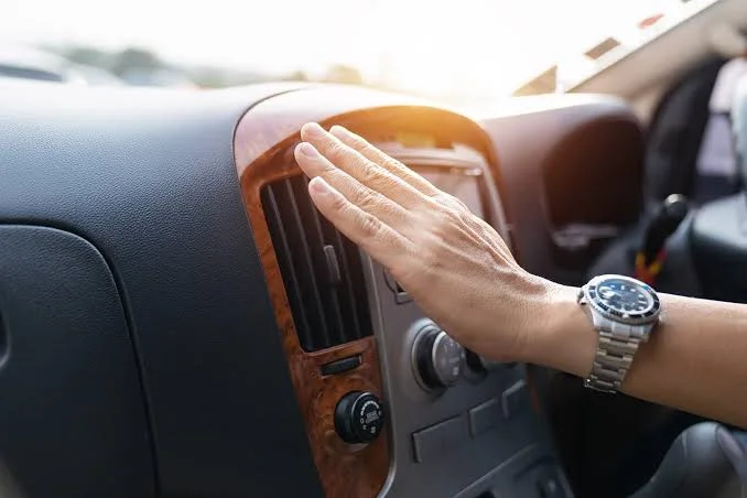 Car air conditioning system Car air conditioning system