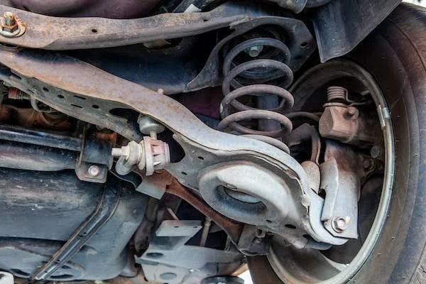 What are the Possible Causes of Your Car Pulling to the Right After Wheel Alignment?