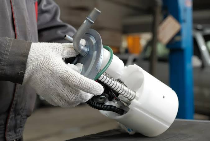 This is How A Failing Fuel Pump Often Causes Sudden Power Loss At Highway Speeds