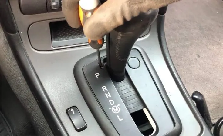 Mechanics Warn This One Habit Completely Destroys Automatic Transmissions Faster Than Anything Else
