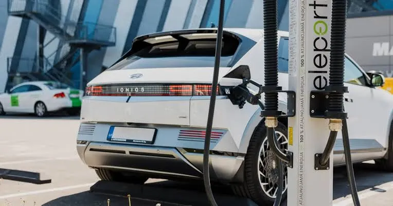 The EV Owner Who Charged For 100,000 Miles Tells Us What They Wish They Knew First