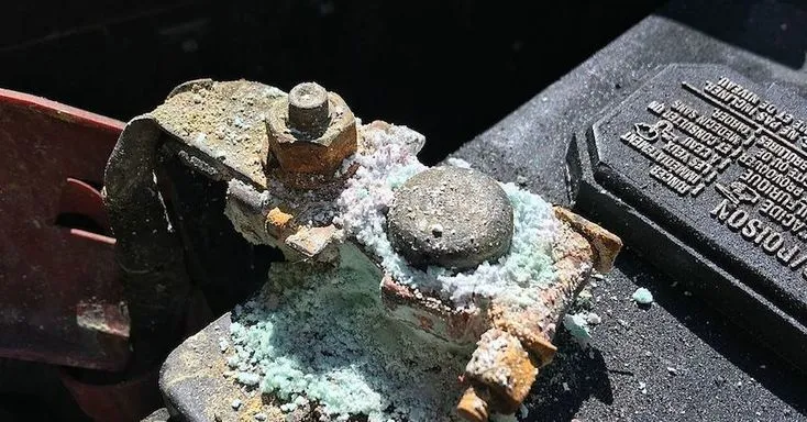 This Is Why Your Car’s Battery Terminals Are Corroded