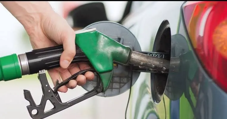The Significance of Regular Car Servicing and Smart Fuel Consumption Strategies