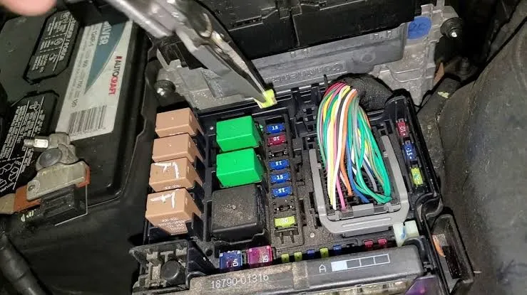 Automotive Electrical Components: Functions, Troubleshooting, and Repairs