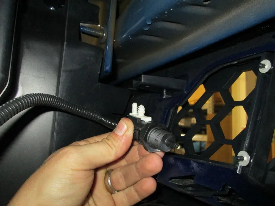 P0071 Code: Ambient Air Temperature Sensor Range or Performance