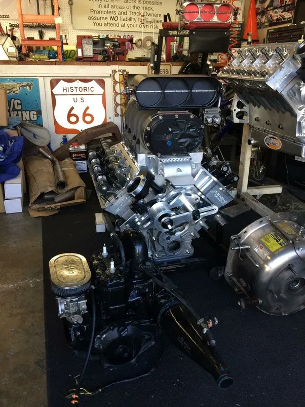 How a Nitro Car Engine Works