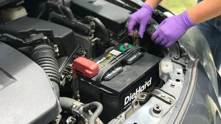 Never Test an Alternator by Disconnecting The Battery. Here is Why