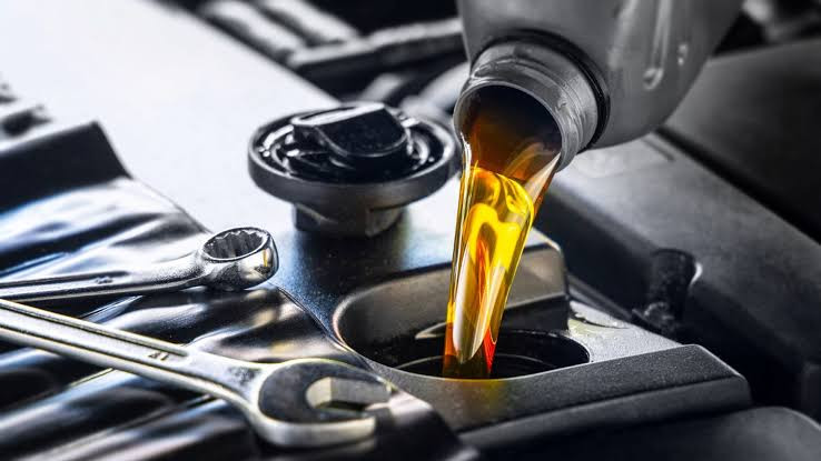 Should You Drive Your Car Immediately After an Oil Change?