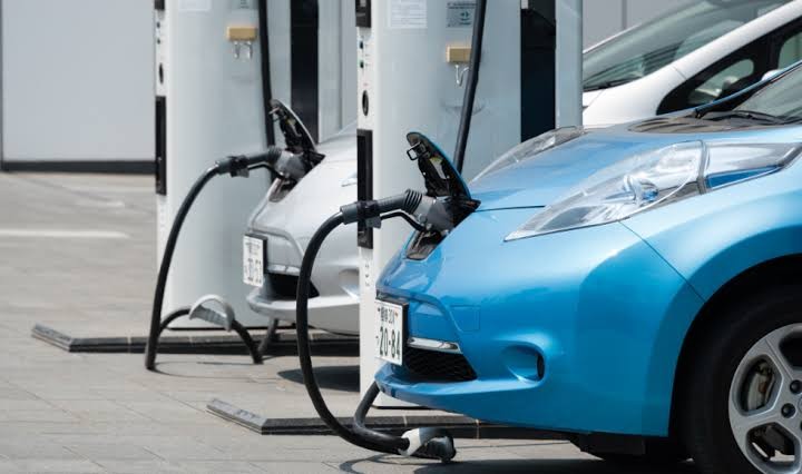 Electric and Hybrid Vehicle Buying Guide: Everything You Need to Know